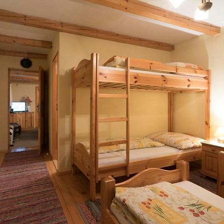 Drevenica Mak Kristian Appartement Kvacany Buitenkant foto