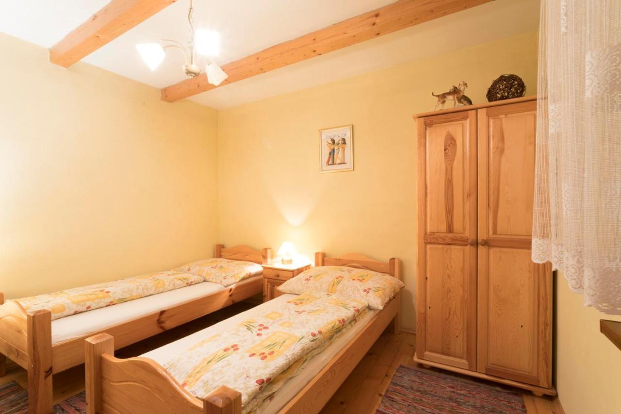 Drevenica Mak Kristian Appartement Kvacany Buitenkant foto