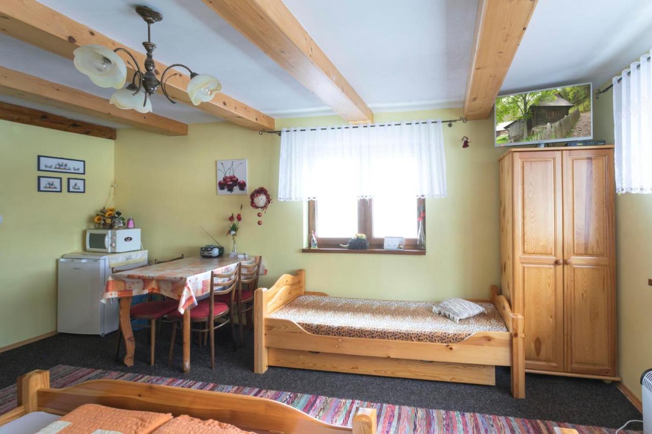 Drevenica Mak Kristian Appartement Kvacany Buitenkant foto